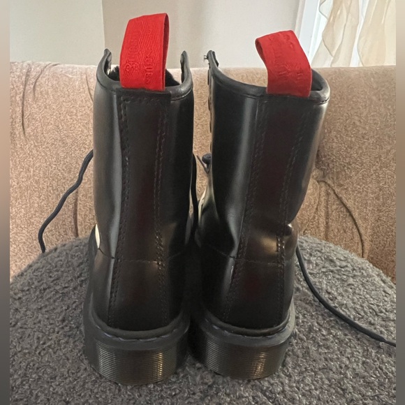 NWOT Rare Adventure Time x Dr. Martens Boot - Picture 10 of 11
